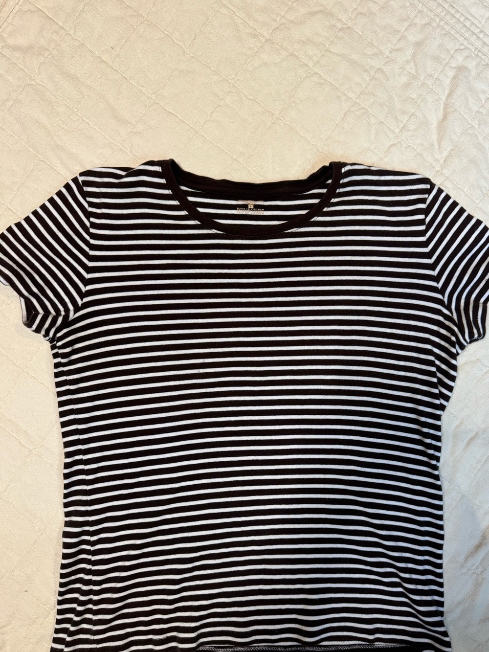 Jones New York Black and White Striped Short Sleeve Tee